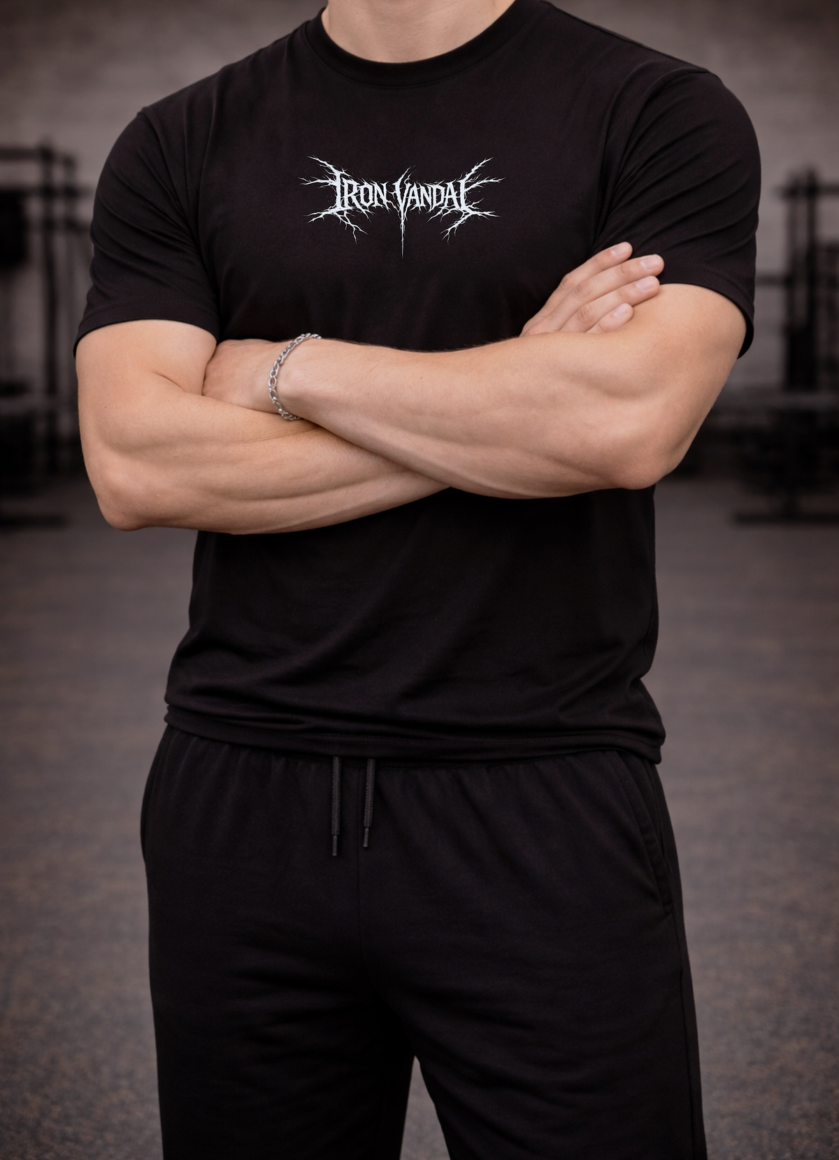 LIGHTNING ESSENTIAL TEE